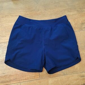 Lands' End quick dry shorts